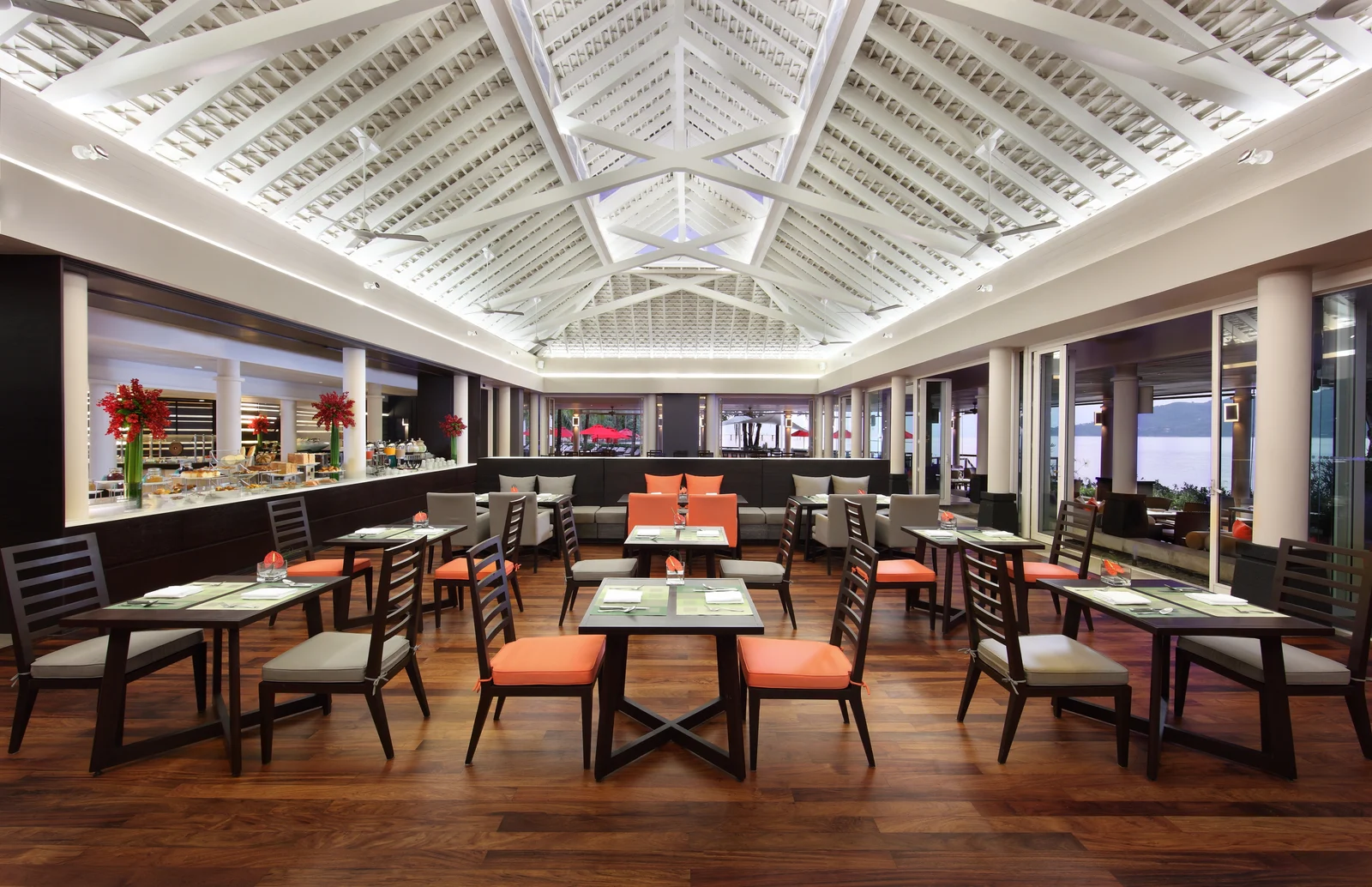 Rim Talay Restaurant